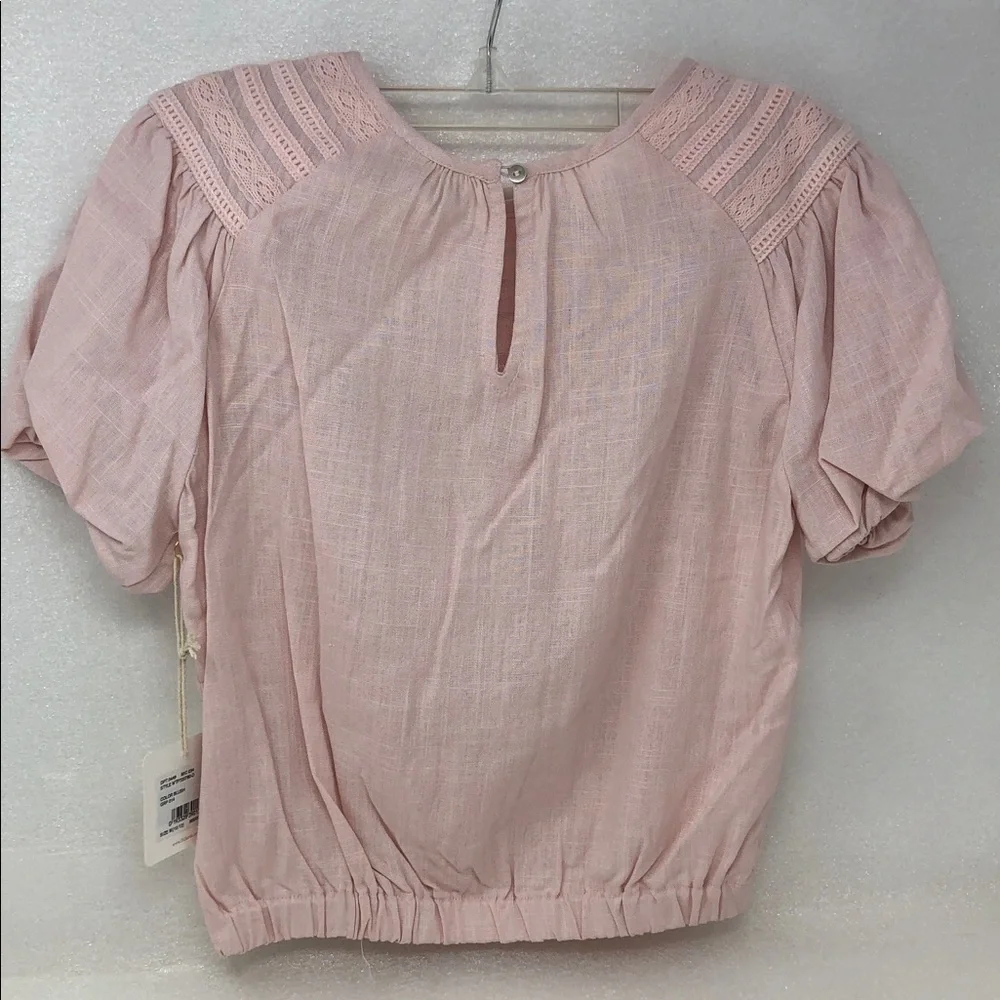 NEW Chelsea & Violet Blouse Linen Blend Blush Pink Lace Neckline Size M 10/12